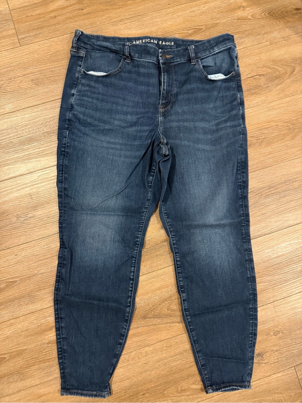 American Eagle Outfitters Women's Dark Wash Skinny Jeans